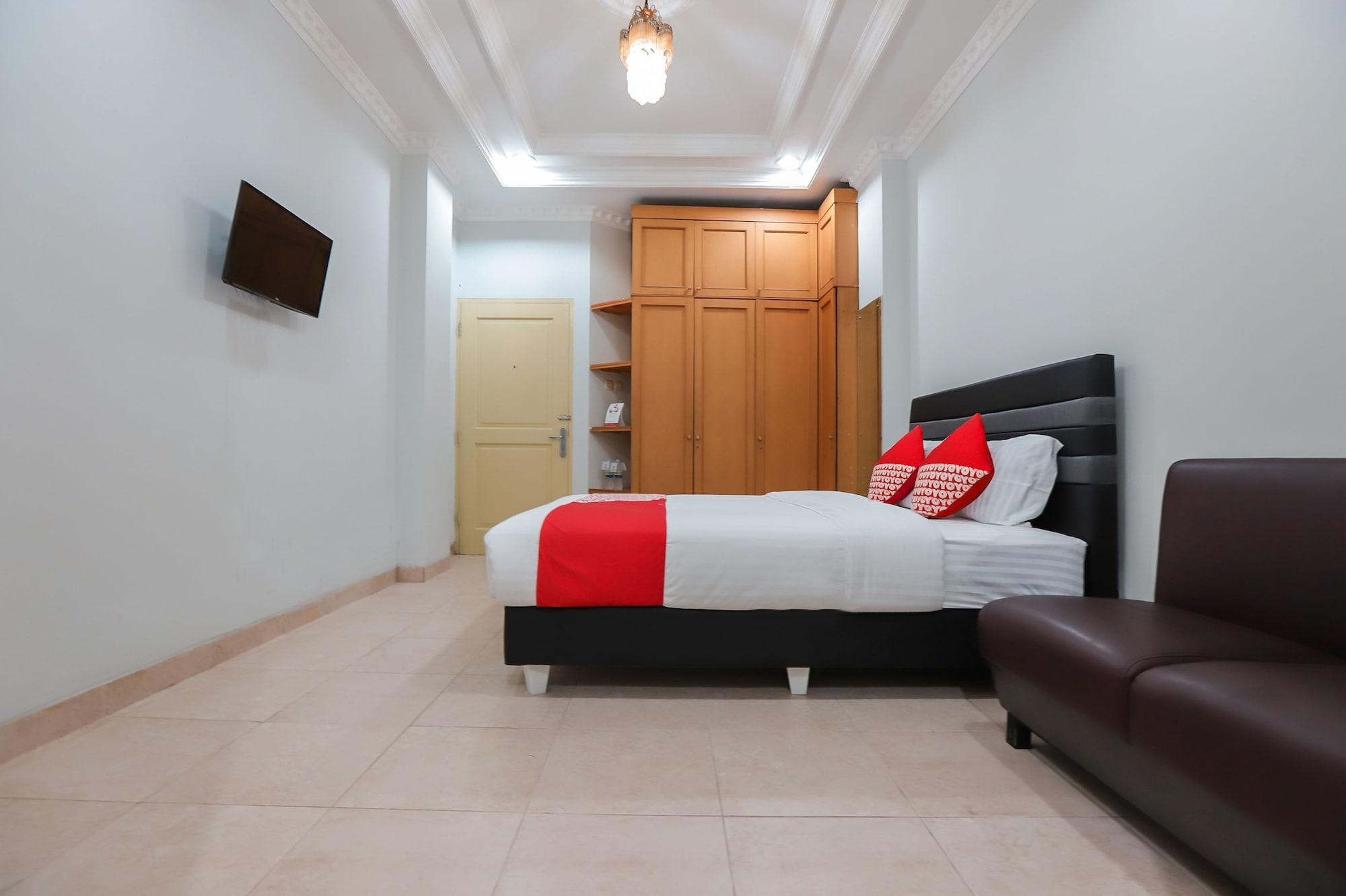 Capital O 297 45 Residence Джакарта Экстерьер фото